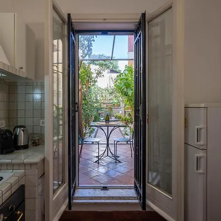 Apartment A Due Fermate Dal Colosseowi-fi & Netflix Gratis Rome