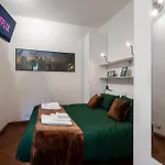 A Due Fermate Dal Colosseowi-fi & Netflix Gratis Roma